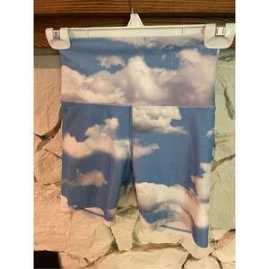 Beach Riot Azure Cloud Pull On Wide Waistband Biker Shorts Size Extra Small